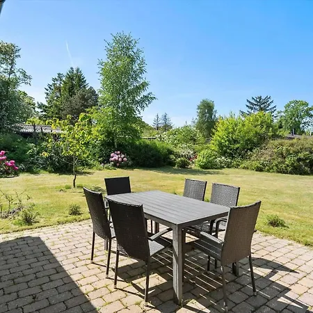 Holiday home 1075-stege-ulvshale-berberisvej-5 *